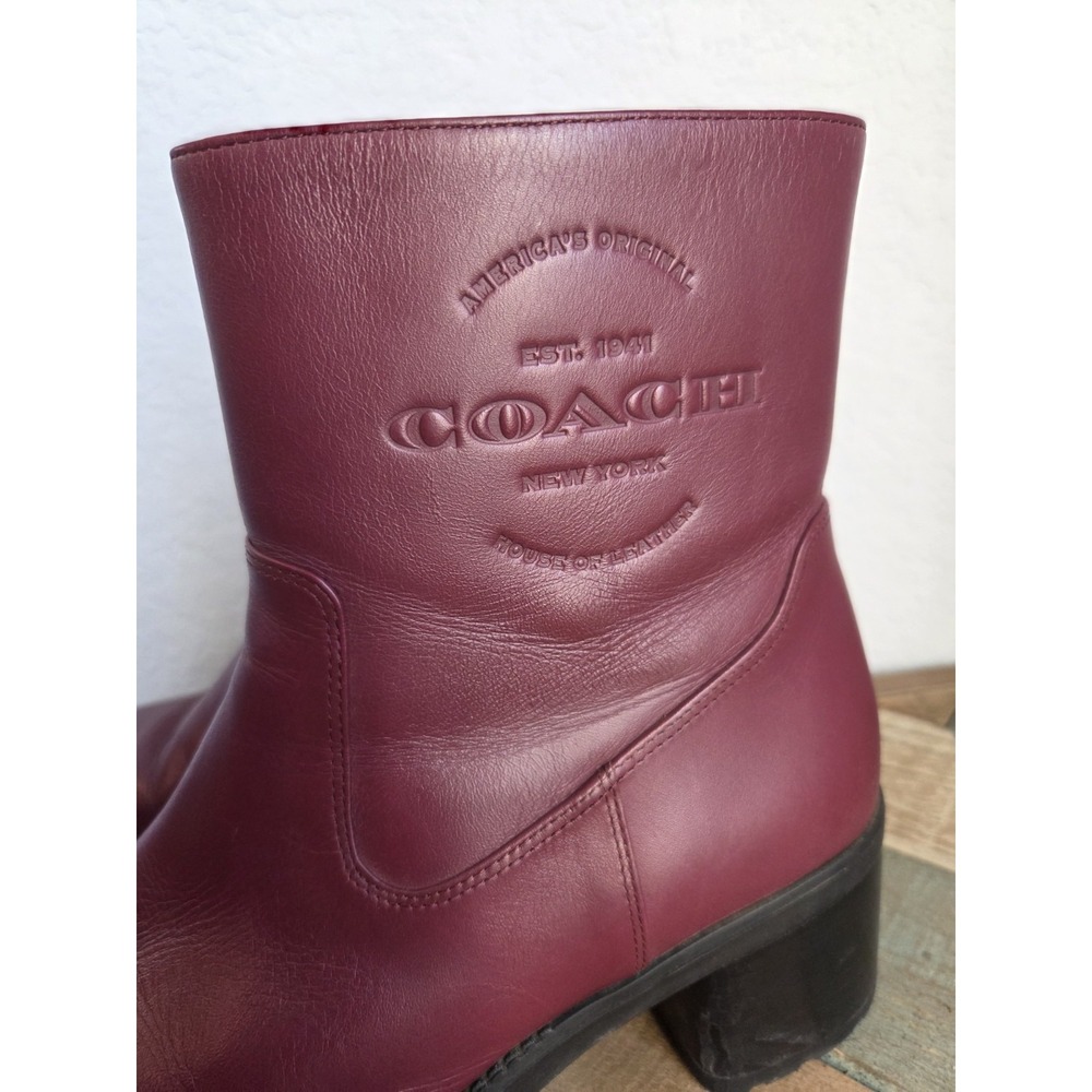 Coach Corinna Bootie Wine CC77 Size 8 B Boots Burgundy‎ Embossed Chunky - Picture 2 of 9